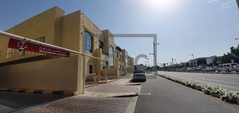 Fully Fitted Commercial Villas | In Jumeirah 1