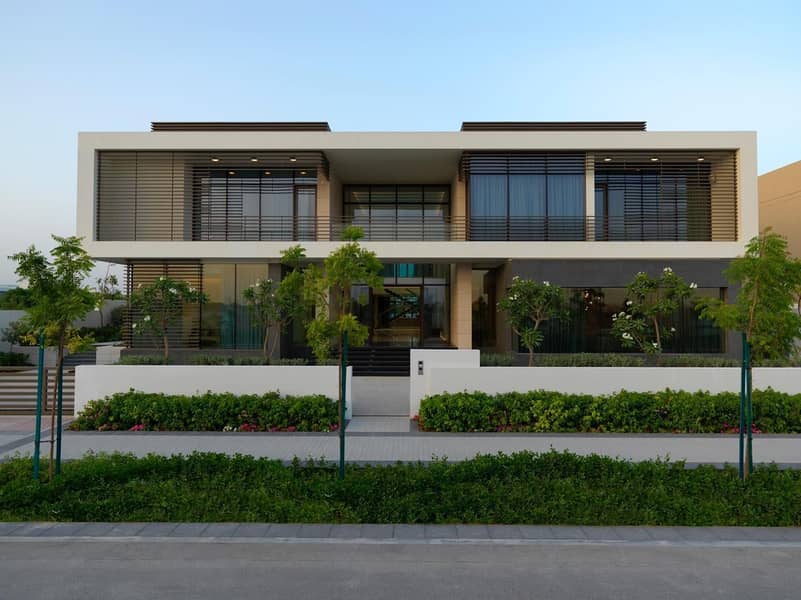 Fully Upgraded And Furnished 7 BR Mansion with Outstanding Amenities Facing The Lagoon Fully Upgraded And Furnished 7 BR Mansion with Outstanding Amenities Facing The Lagoon