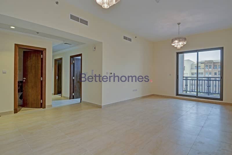 Lovely 2 Bed in Liatris at Azizi Residence Lovely 2 Bed in Liatris at Azizi Residence
