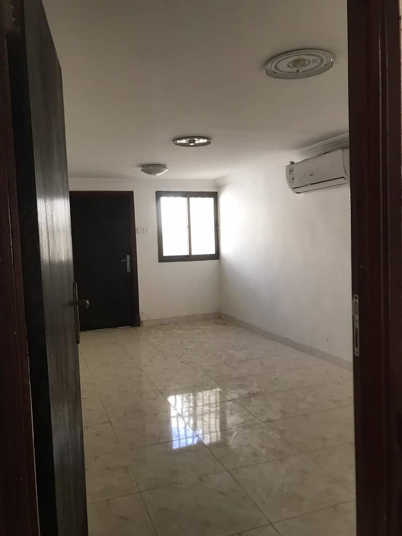 BEAUTIFUL 3 BEDROOM HALL AND KITCHEN MULHUK FOR RENT IN AJMAN AL RAWDHA 3