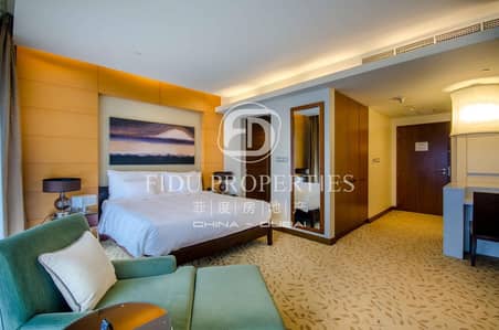 Furnished Studio | Mid Unit | Heart of Downtown Furnished Studio | Mid Unit | Heart of Downtown