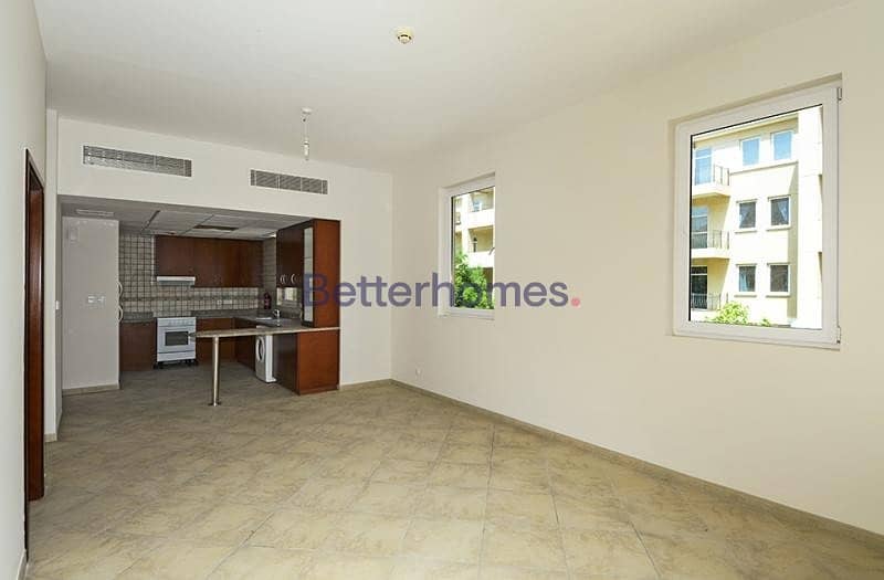 Well Maintained Unit | With Balcony | On Low Floor