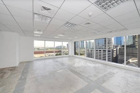 Fitted | Tecom | Free Zone | Thuraya Tower Fitted | Tecom | Free Zone | Thuraya Tower