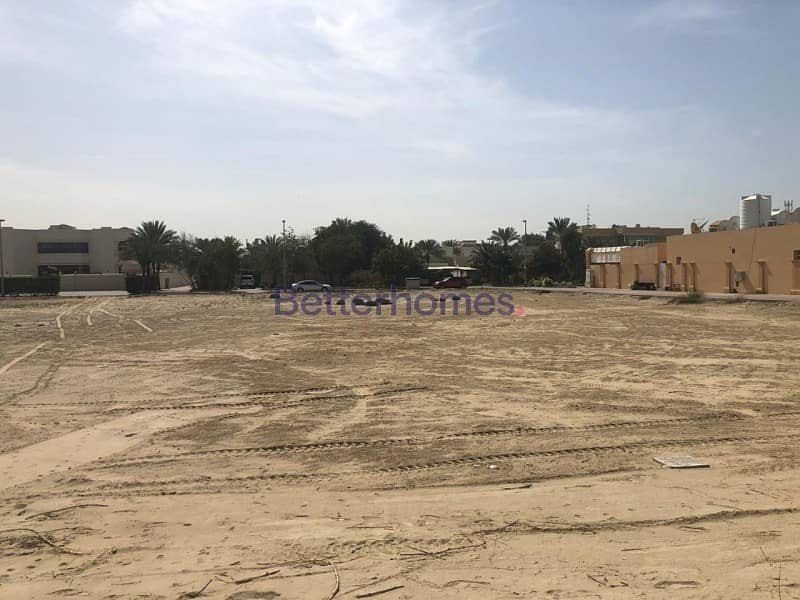 Rare vacant plot in the heart of Al Wasl Rare vacant plot in the heart of Al Wasl