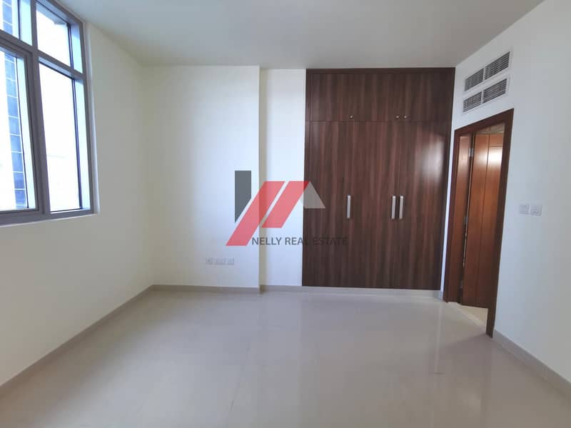 7 Chiller free 1bhk flat near Mall of Emirates in 46k 4chews