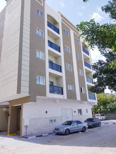 Annual rent in Ajman, Rashidiya, room and lounge, 2 bathrooms, master room and balcony, central air conditioning, large area and great location. Annual rent in Ajman, Rashidiya, room and lounge, 2 bathrooms, master room and balcony, central air conditioning, large area and great location.