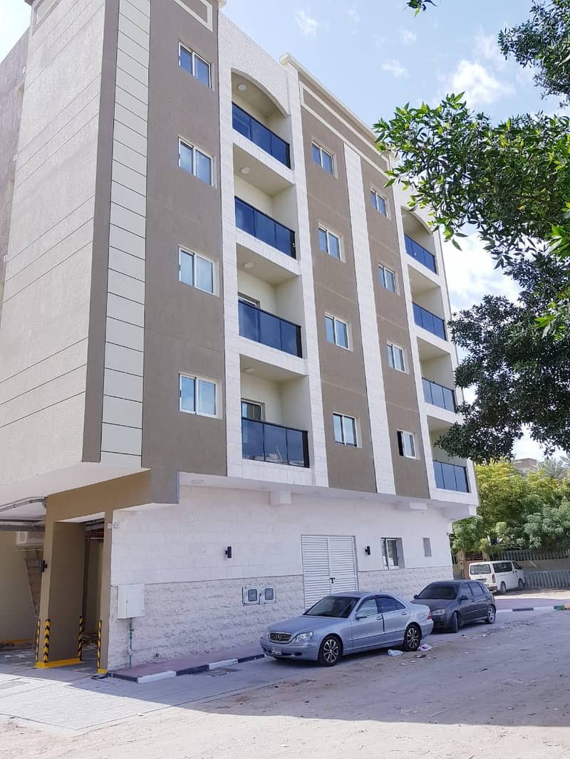 Annual rent in Ajman, Rashidiya, room and lounge, 2 bathrooms, master room and balcony, central air conditioning, large area and great location. Annual rent in Ajman, Rashidiya, room and lounge, 2 bathrooms, master room and balcony, central air conditioning, large area and great location.
