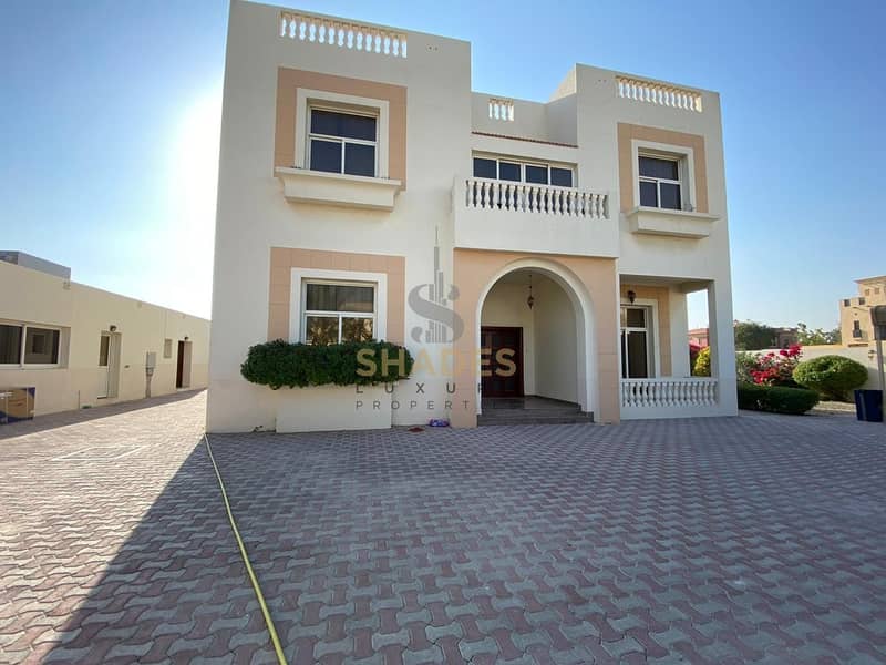 INDEPENDENT 6 BHK VILLA INDEPENDENT 6 BHK VILLA