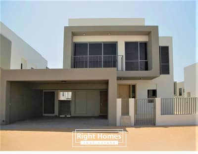Spacious 3BR+M Villa With Bigger Plot Size Of 5 Spacious 3BR+M Villa With Bigger Plot Size Of 5