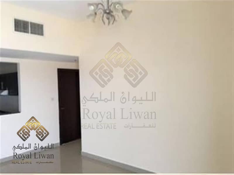 11 2 BEDROOM AVAILABLE IN DANA TOWER