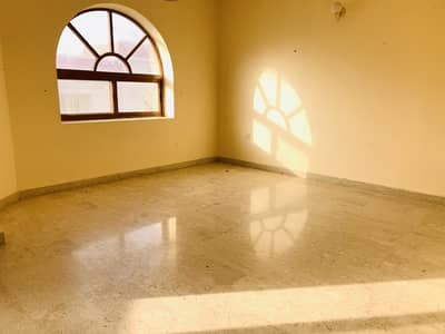 Nice 4bhk with balcony / wardrobes/ pool close to cornish close to saudi jarman hospital faimly tower rent only 61999 al qullaya area Nice 4bhk with balcony / wardrobes/ pool close to cornish close to saudi jarman hospital faimly tower rent only 61999 al qullaya area