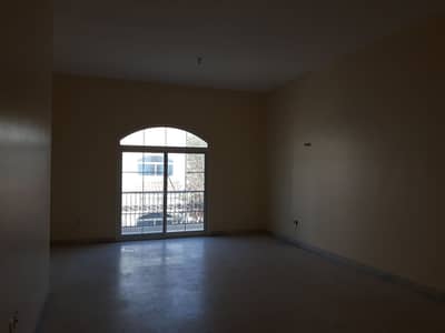 Amazing spacious 6BR villa with maid's room in Al Qurm Gardens Amazing spacious 6BR villa with maid's room in Al Qurm Gardens