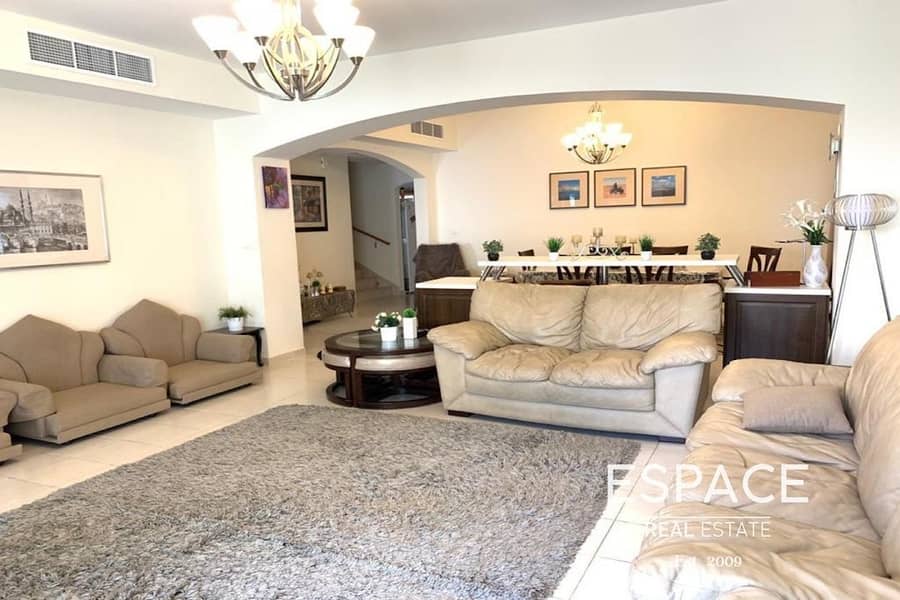 Type 2 in Meadows with Upgraded Kitchen and Pool Type 2 in Meadows with Upgraded Kitchen and Pool