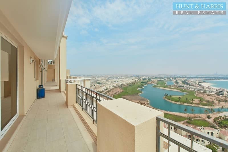 Executive Three Bedroom with Stunning Views