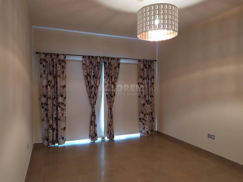  spacious Nakheel Townhouse in JVC for Sale!