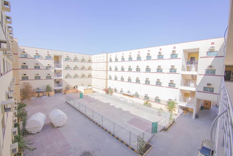 Great location and facilities/100 Rooms /2500 AED
