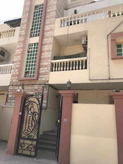 Ground floor of the villa in Al Mowaihat, separate entrance Ground floor of the villa in Al Mowaihat, separate entrance