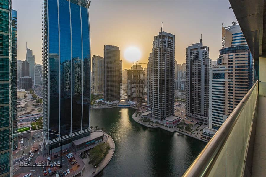High Floor | Large Balcony | Full Lake Views High Floor | Large Balcony | Full Lake Views