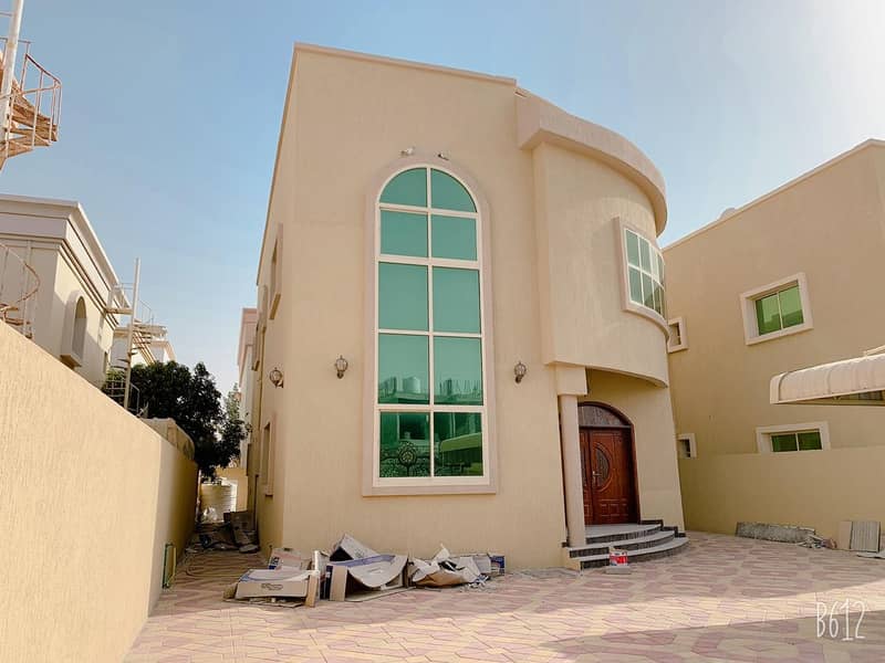 We have 4 bedroom villa for rent in Al Rawada Area - Ajman