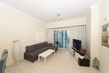 Prime Location | Fitted Kitchen | Lake View Prime Location | Fitted Kitchen | Lake View