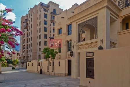 1 Bedroom Flat for Rent in Old Town, Dubai - Community View I Chiller Free | Spacious Layout 1 Bedroom Flat for Rent in Old Town, Dubai - Community View I Chiller Free | Spacious Layout