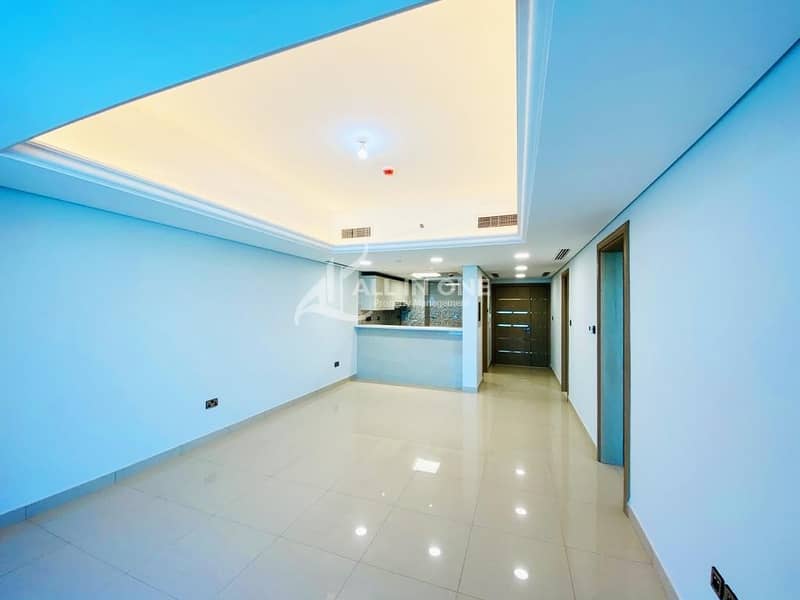 Dazzling /Brand New 1BR with Balcony! Dazzling /Brand New 1BR with Balcony!