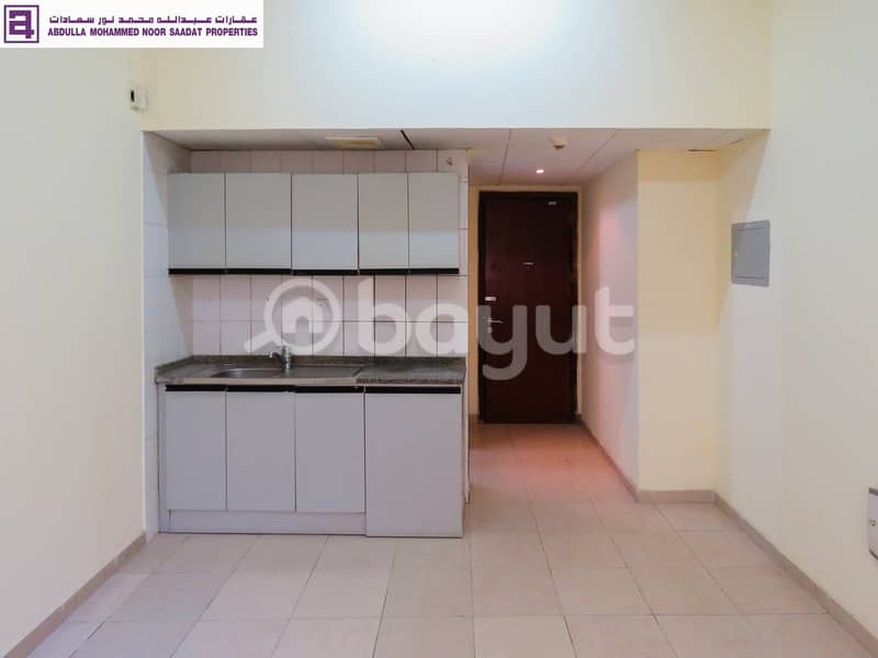 Well Maintained Spacious Studio Flat for commercial and residential