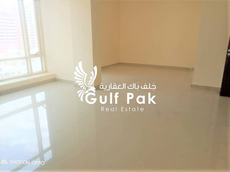 شقة في شارع حمدان 2 غرف 50000 درهم - 4551570