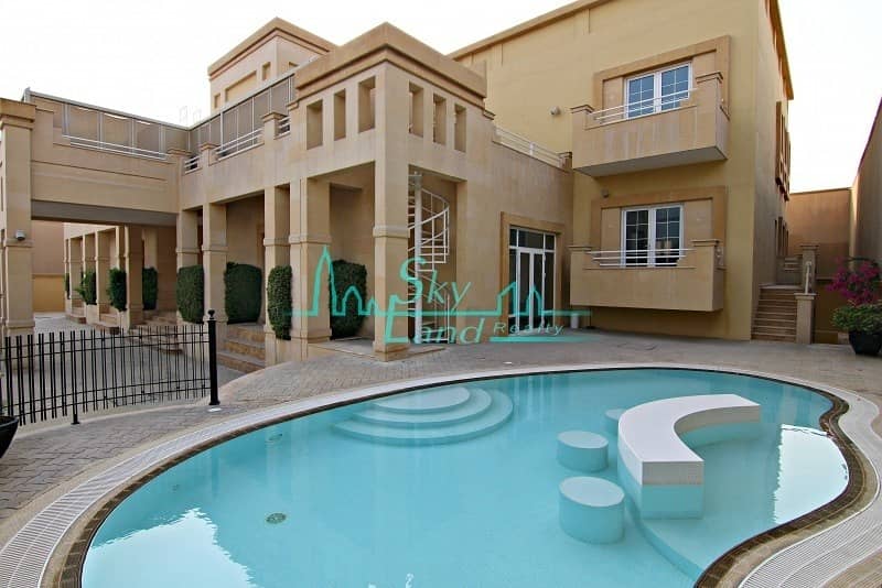 LUXURY COMMERCIAL VILLA WITH POOL | BEST LOCATION