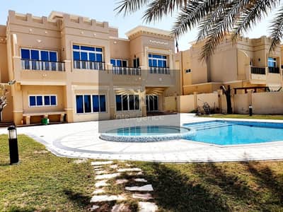 Beachfront Living! Elegant Villa with Private Pool Beachfront Living! Elegant Villa with Private Pool