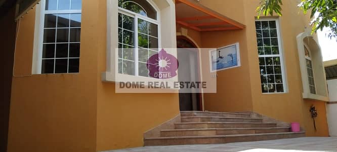Amazing 5 Bedroom semi Independent Double storey villa Amazing 5 Bedroom semi Independent Double storey villa