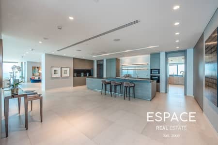 4 Bed with Panoramic Sea View in the Palm 4 Bed with Panoramic Sea View in the Palm
