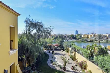Type A | On The Pool and Park in Palmera 2 Type A | On The Pool and Park in Palmera 2