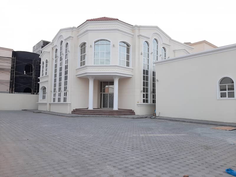 Brand New luxury villa 6 master bedrooms with private entrance for rent in MBZ