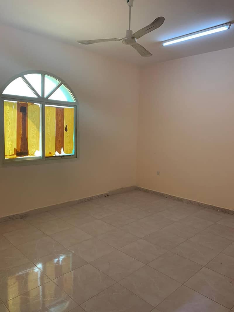 Villa for rent two floors 5 bedrooms 65 thousand