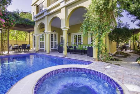 Custom 4bed with study and basement Custom 4bed with study and basement