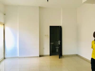 CLOSE TO METRO 1 MONTH FREE STUDIO WITH ALL AMENITIES AND BALCONY FOR FAMILY CLOSE TO METRO 1 MONTH FREE STUDIO WITH ALL AMENITIES AND BALCONY FOR FAMILY