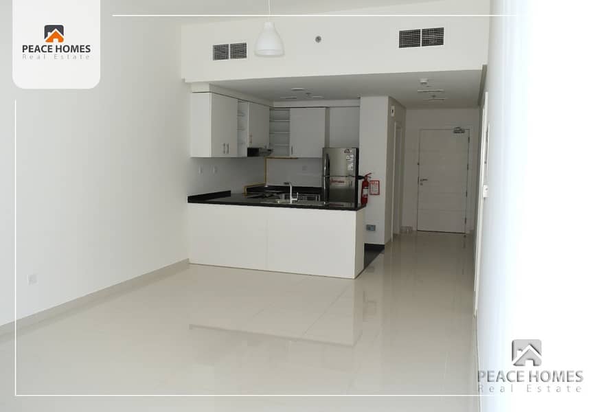 AMAZINGLY SPACIOUS 2BED | HUGE BALCONY