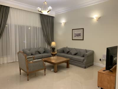 Elegant 2 Bedroom Fur Apt in the Heart of Dubai Elegant 2 Bedroom Fur Apt in the Heart of Dubai