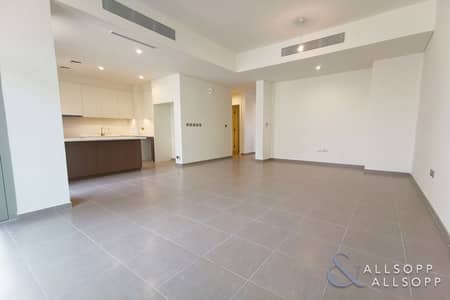 Brand New 2M | Great Location | 3 Beds Brand New 2M | Great Location | 3 Beds