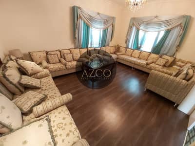 UPGRADED 4 BR | VACANT | NEAR TO LAKE AND SOUK | 190K UPGRADED 4 BR | VACANT | NEAR TO LAKE AND SOUK | 190K