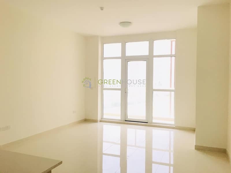 European Style Bldg. | Decent size 1 BR Apt. | Platinum | J.V.C. European Style Bldg. | Decent size 1 BR Apt. | Platinum | J.V.C.