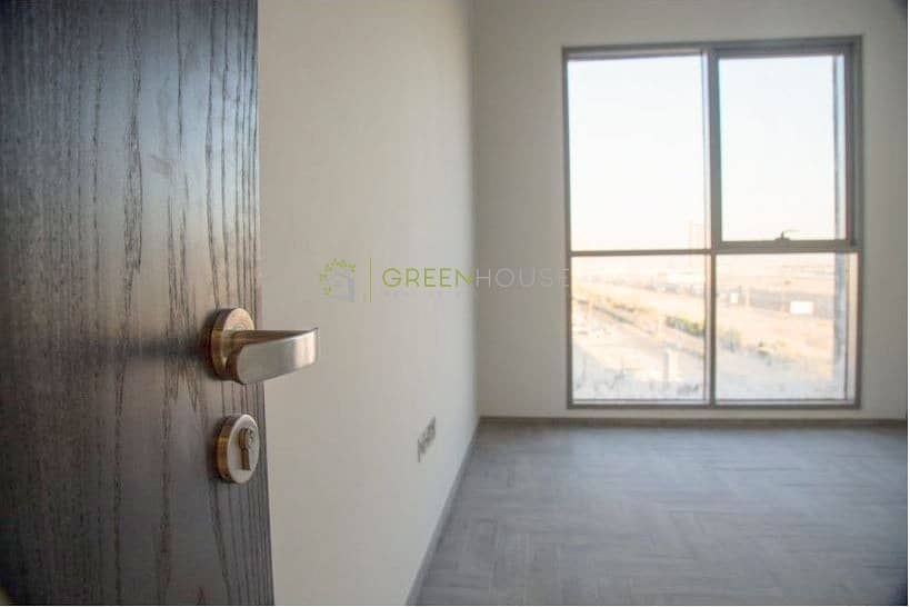 Luxurious Brand New 1 Bedroom Apartment | Park View