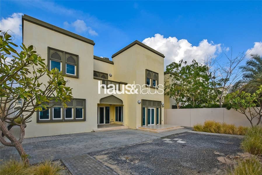 Price Reduction | Next to Park | Vacant | Vastu Price Reduction | Next to Park | Vacant | Vastu