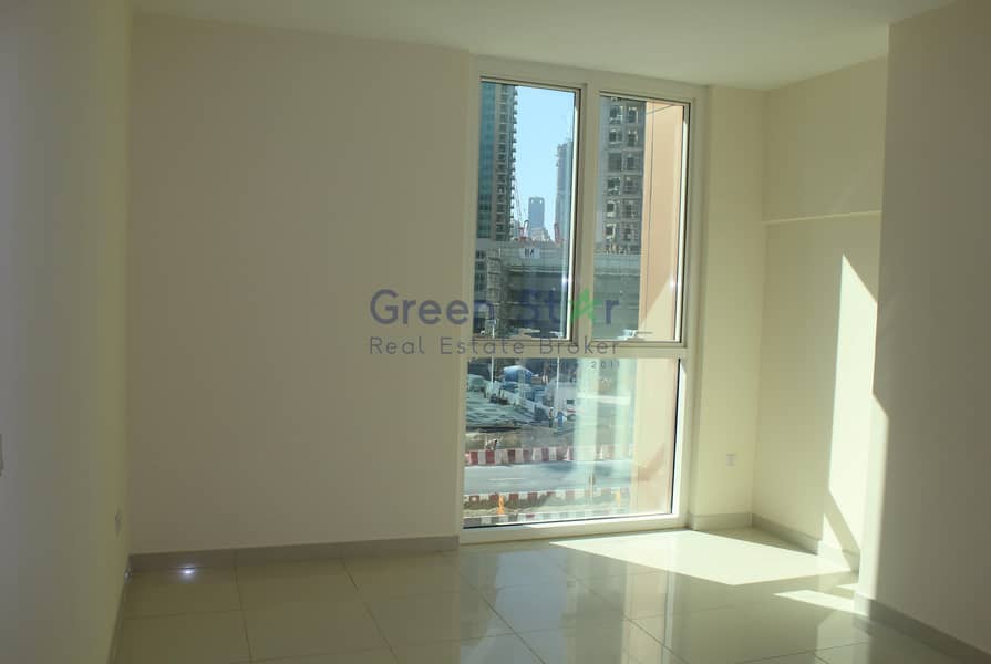 3 Beautiful spacious apartment in Business Bay