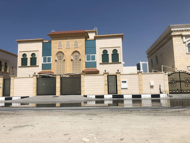 Prestigious 4 Bedroom Villa in Alrefaa Sharjah