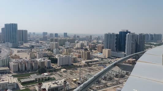 شقة للبيع في امارة عجمان في برج الاورينت بطلالات مختلفة شقة للبيع في امارة عجمان في برج الاورينت بطلالات مختلفة