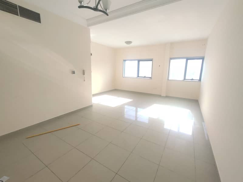 HUGE SIZE APARTMENT 1 BHK WITH FRR GYM POOL IN JUST 28 K