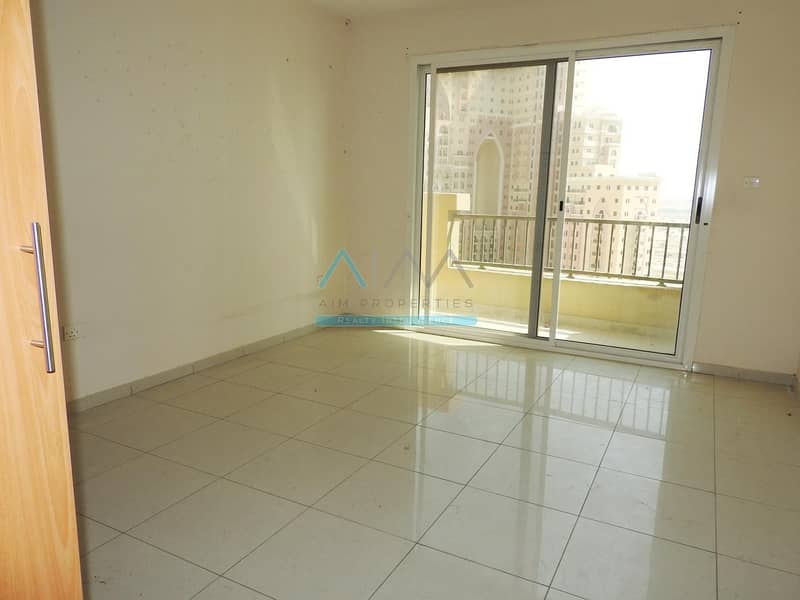 Top Quality Vacant 1BR w. Balcony in Spring Oasis at 440