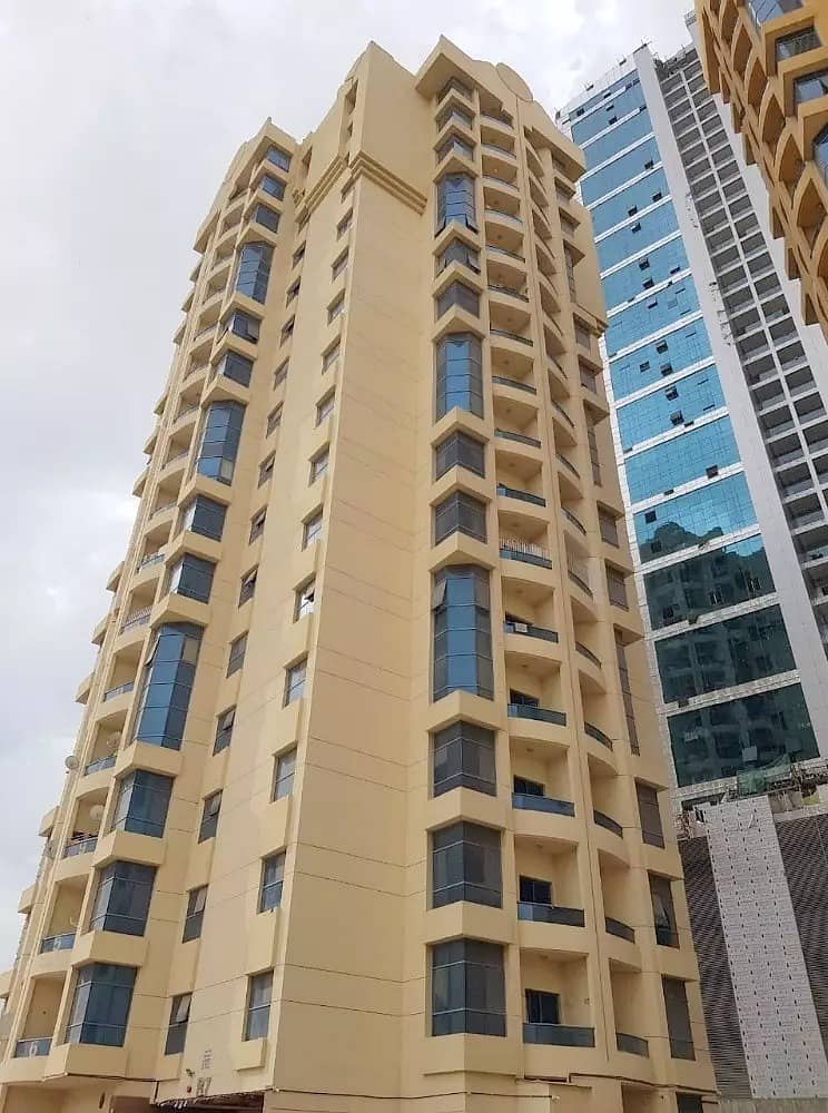 Al Khor Towers: Spacious 2 Bed Hall and Maid 1813 sqft